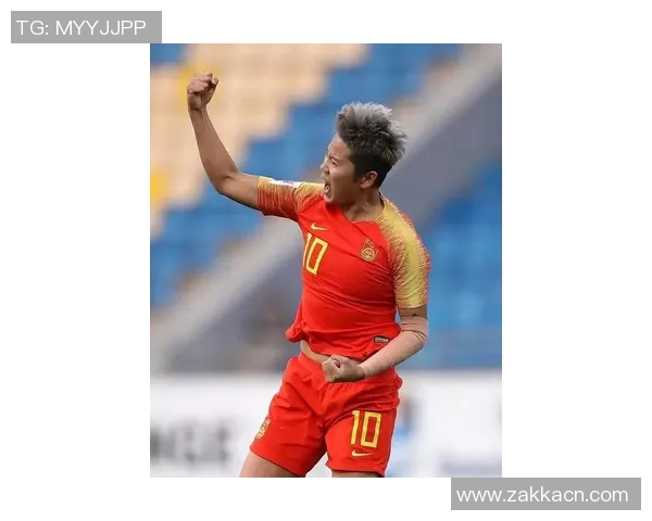 八十年代足球明星李的传奇故事与辉煌成就回顾